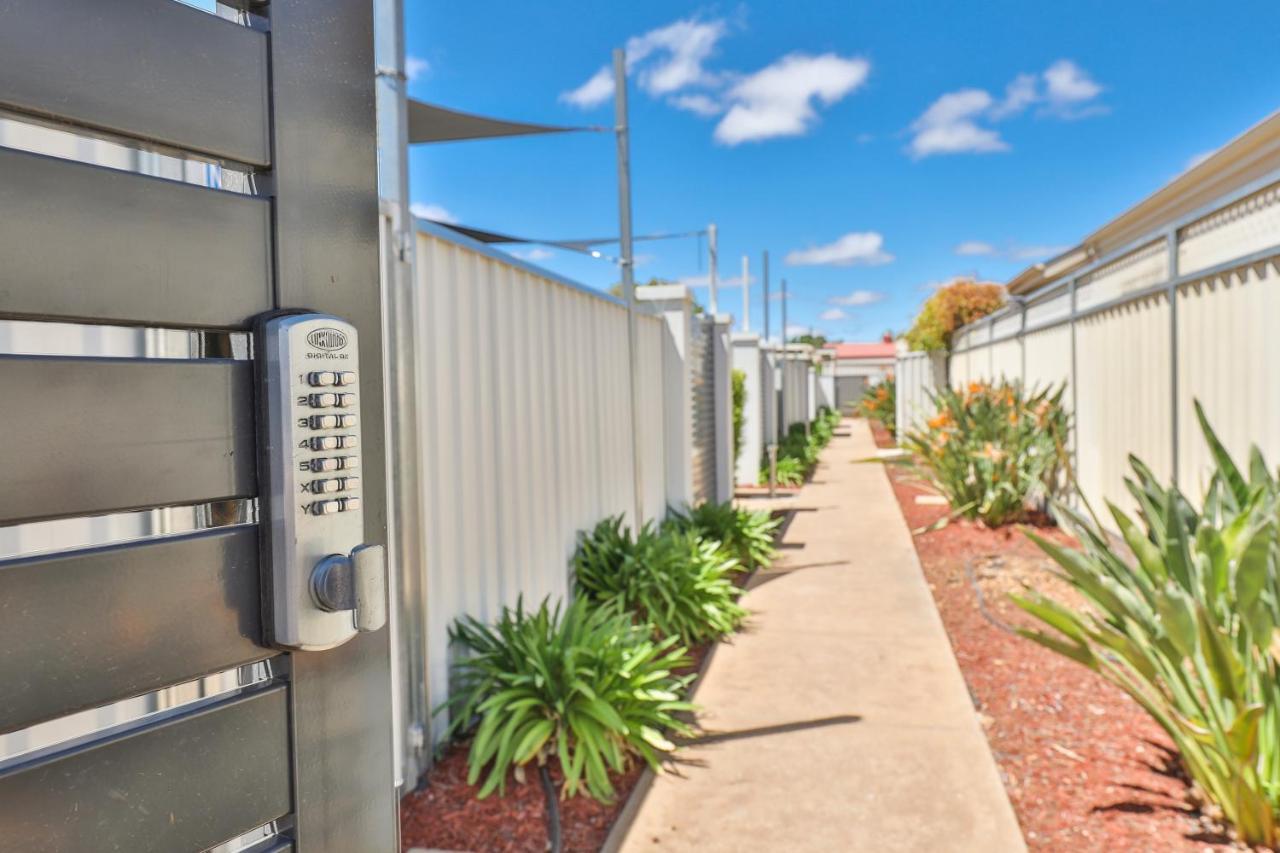 112 Olive Apartments Mildura Exterior foto